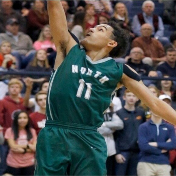 Trae Young HS Basketball Jersey Size Large New - Picture 2 of 9